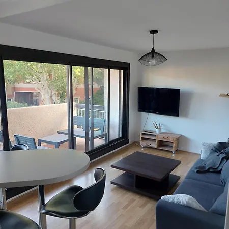 アパート Proche De La